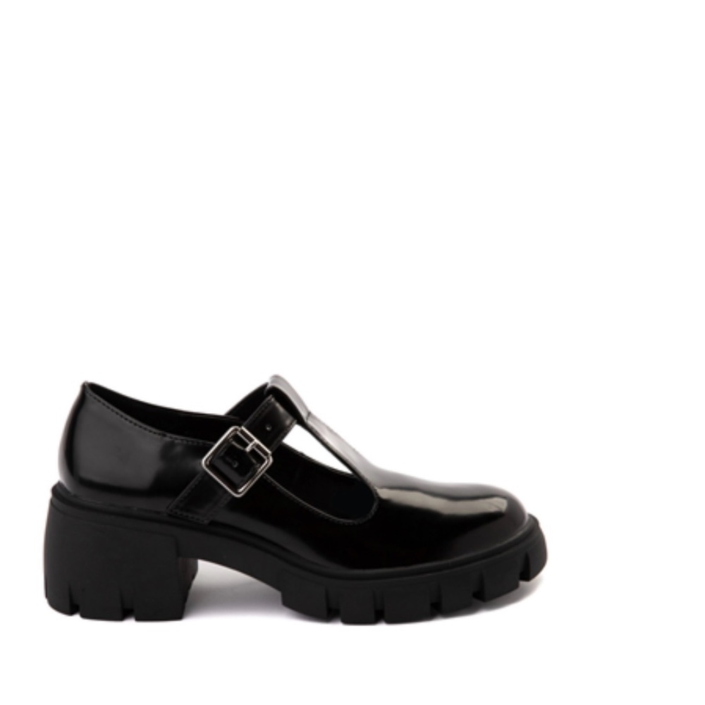 Brand New Steve Madden